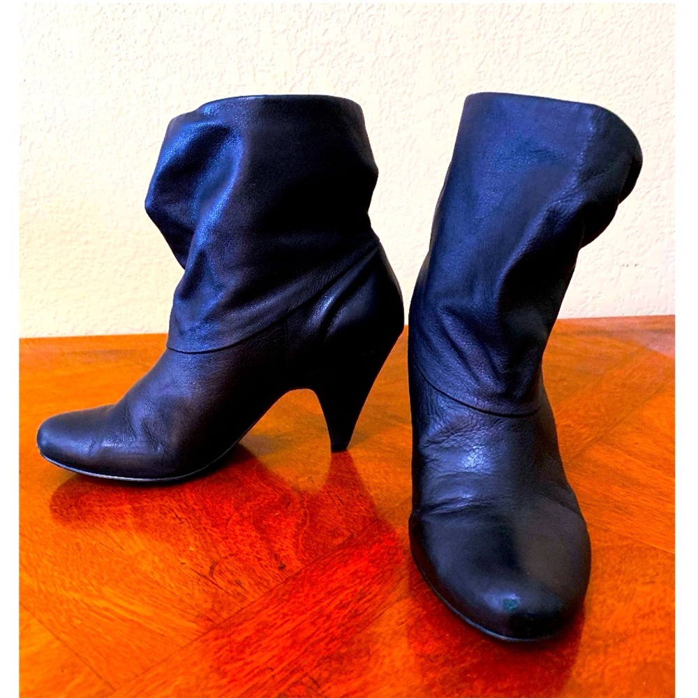 Elegant Steve Madden Heeled Booties